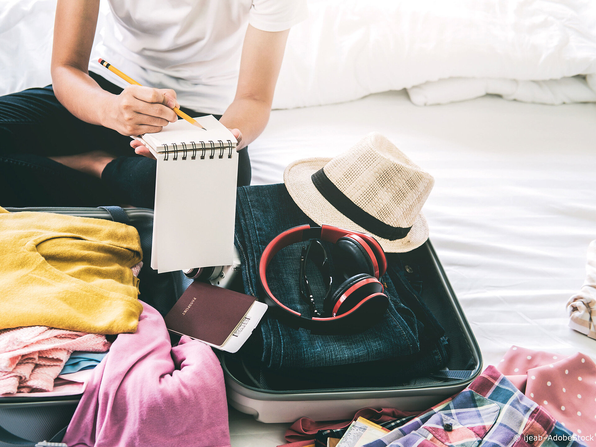 Eine Checkliste hilft beim Packen packliste-staedtetrip-packliste