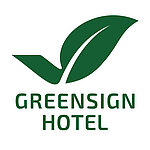 Greensign Hotel Logo mit grünem Blatt-Symbol auf weißem Hintergrund
