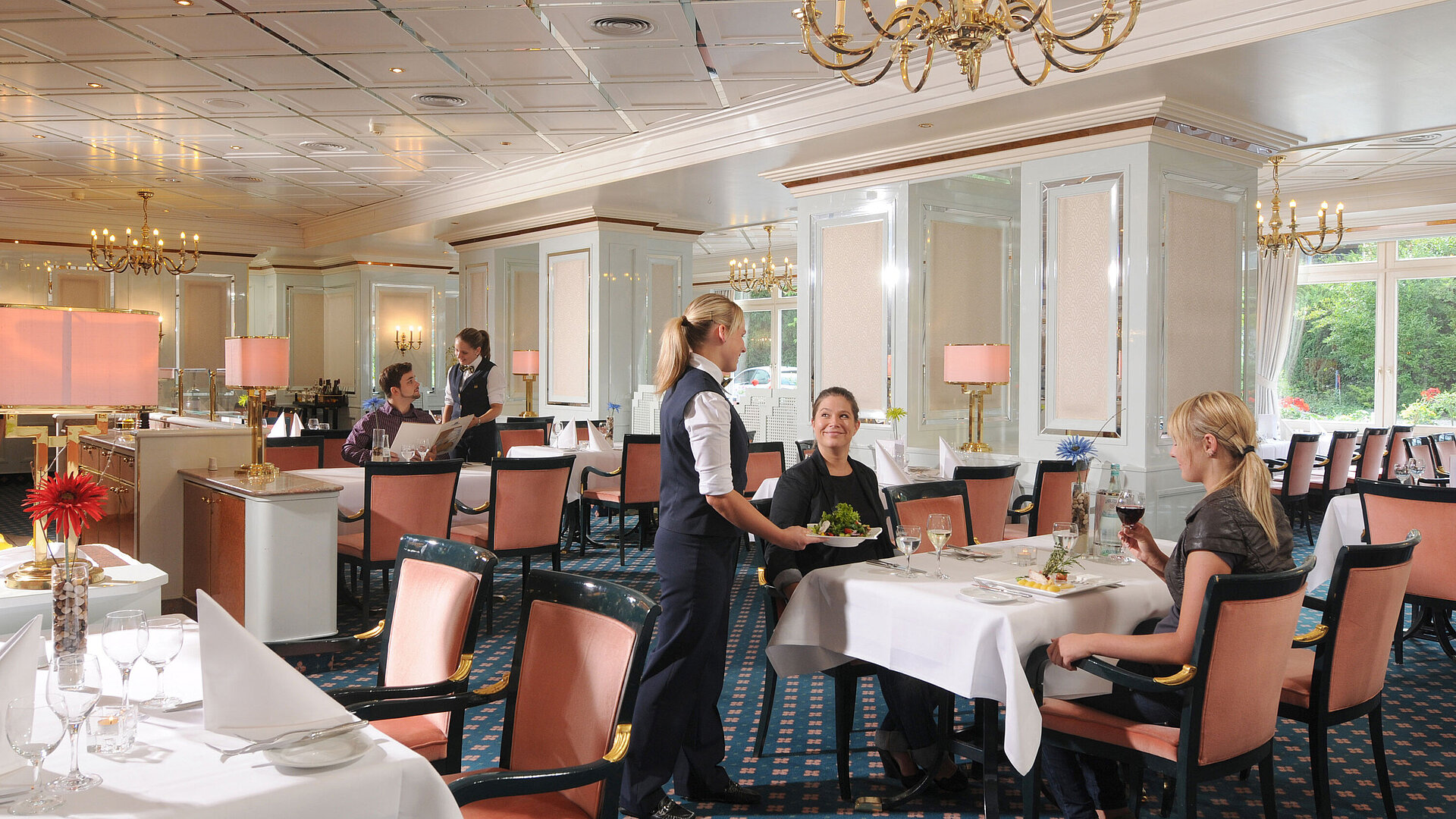 Restaurant im Maritim Hotel Bad Wildungen mit persönlichem Service und elegantem Ambiente