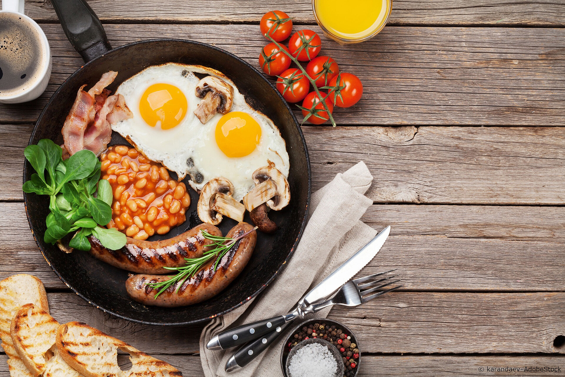 In Großbritannien ein Klassiker: English Breakfast fruehstueck-fuer-gaeste-english-breakfast