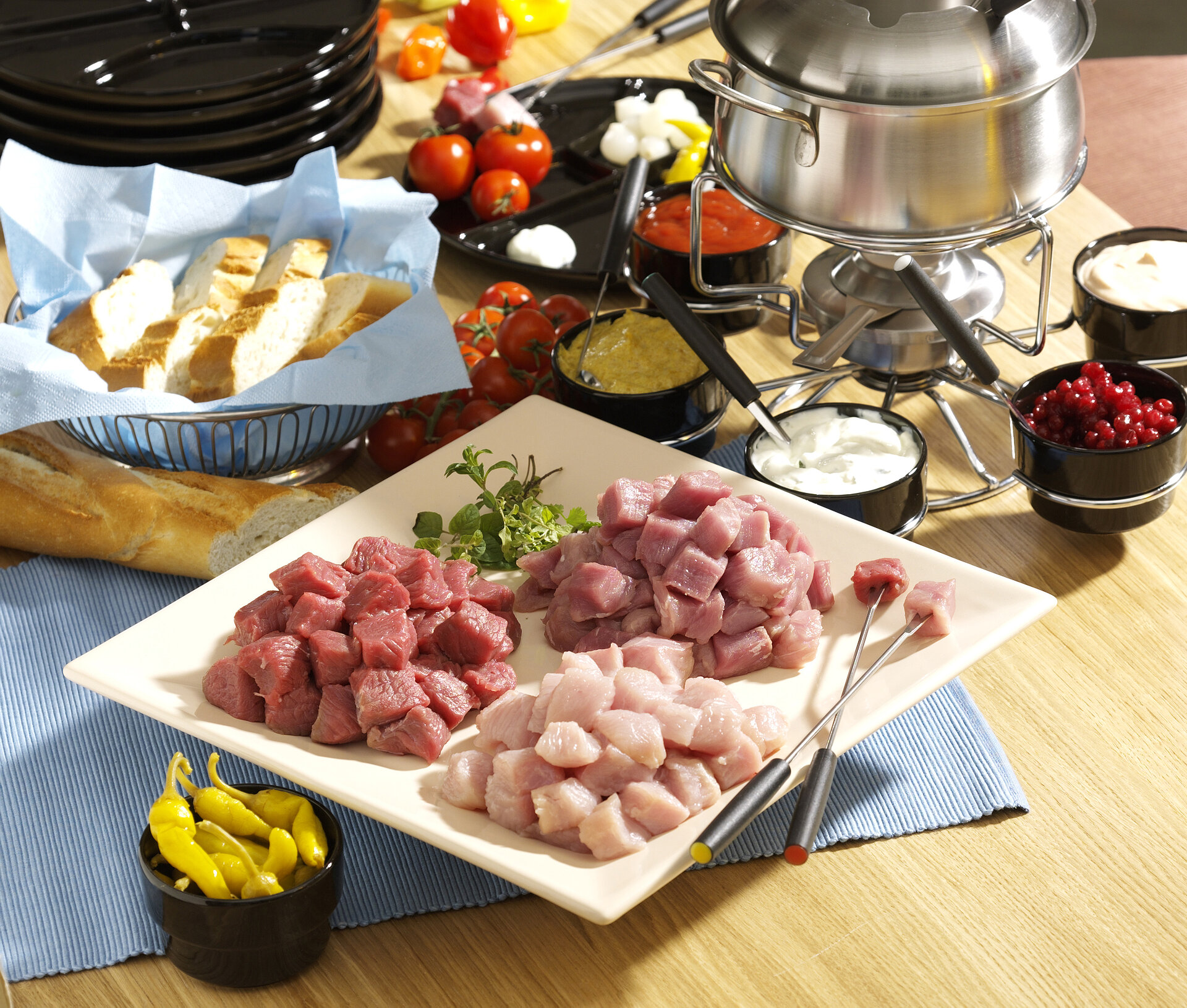 Fondue © Foodfotoprofi- AdobeStock.com