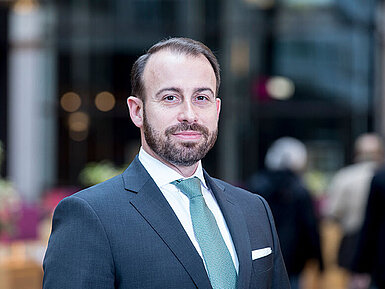 Kai Zerr - Direktor Maritim Hotel Königswinter Porträtfoto von Kai Zerr, Direktor des Maritim Hotel Königswinter